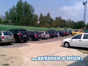 Bezpečné parkoviště u letiště
