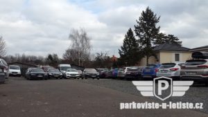 Bezpečné parkoviště u letiště