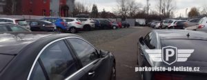 Parkoviste u letiste Praha Vaclava Havla Ruzyne